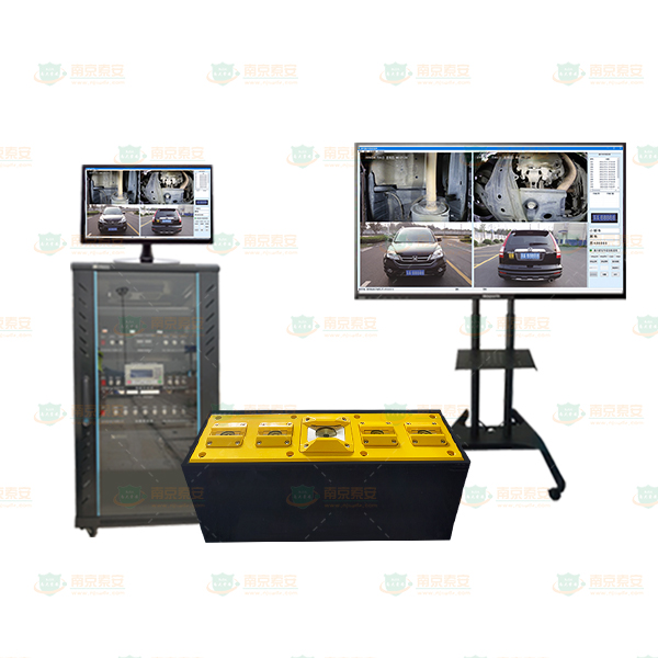 D5-4L-FH固定地埋高配型带除尘车底监控拍照系统Fixed buried high fit with dusting car bottom monitoring camera system.jpg